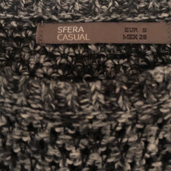 Casual Long Sleeve Sweater with shirt-tails - Picture 6 of 6